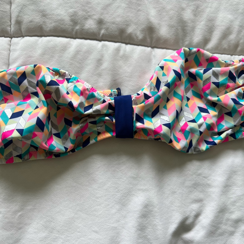 PINK by Victoria Secret strapless bathing suit top